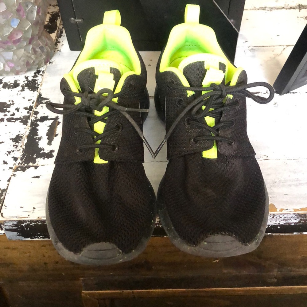 Customized Nike Tennis Shoes
